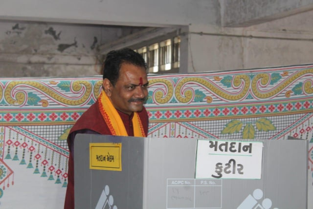 vaghani voting