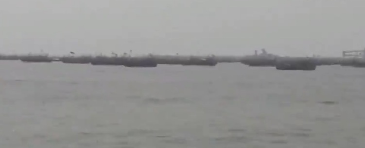 boats anchored in porbandar