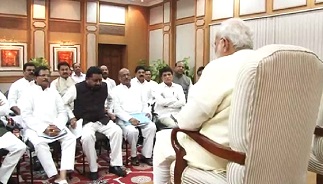 BJP MPS from Maharashtra Goa meets PM Narendra Modi