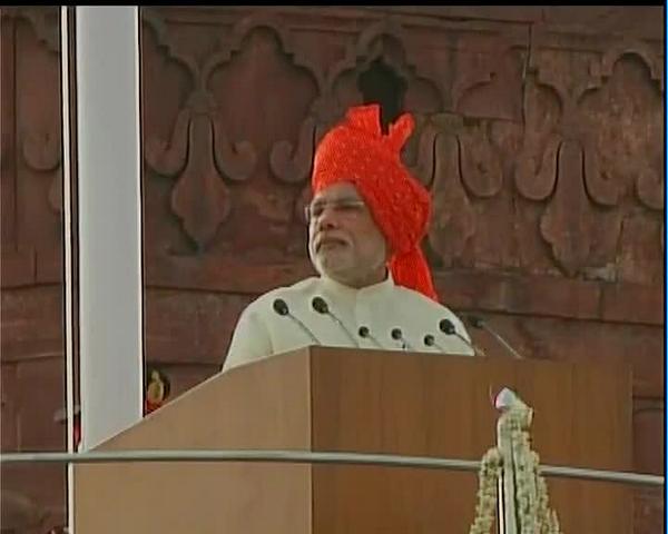 PM Modi addresses from Red Fort