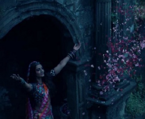Sonam ColdPlay song 3