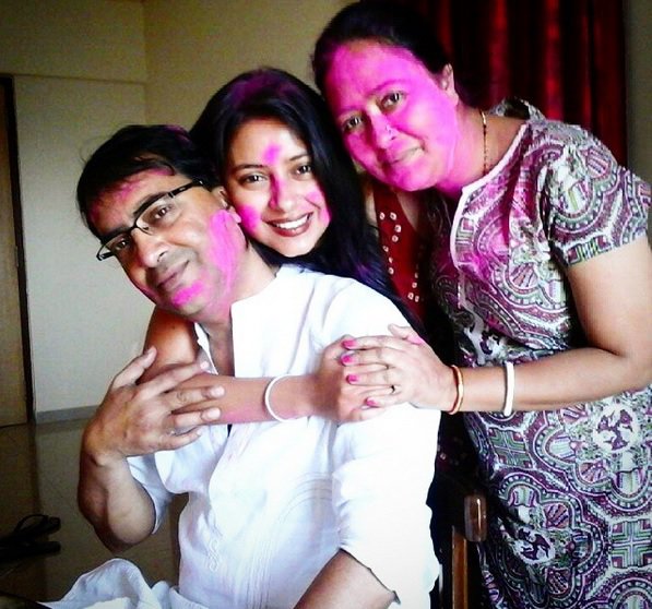 Pratyusha Banerjee Parents 2