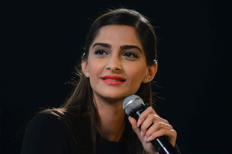 Sonam Kapoor 1