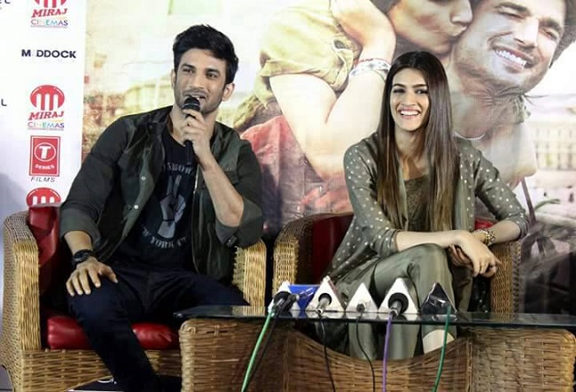 Sushant and Kriti promotes Raabta in Ahmedabad