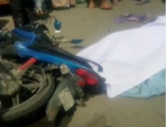 bike rider killed by AMC dumper in Shah-e-alam