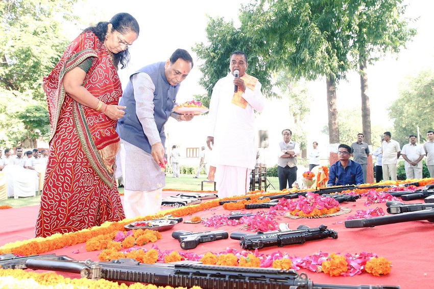 vijay rupani shastra puja