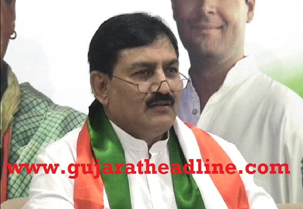 Bharatsinh Solanki resign from congress