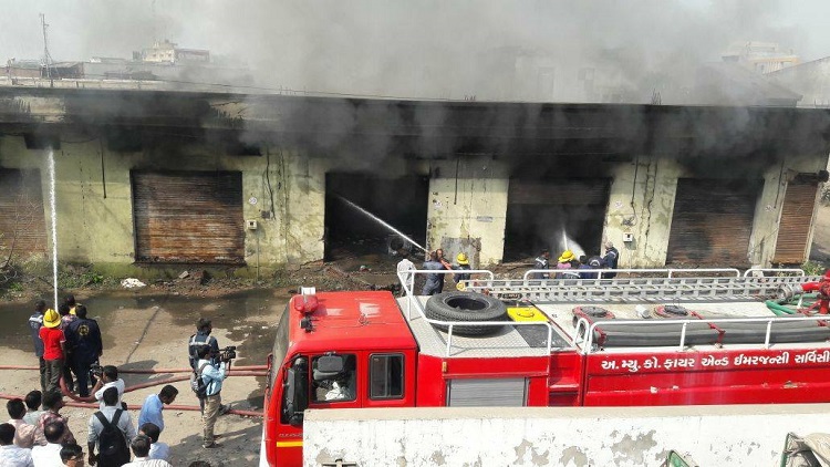 fire near Sarkhej godown in Ahmedabad