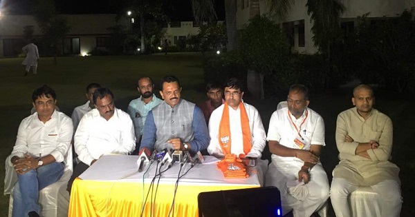 Narendra Patel PAAS convener's press conference attended by BJP leaders