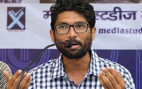 jignesh Mewani file nomination for election 2017