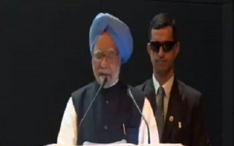 dr manmohan singh address doctors in surat