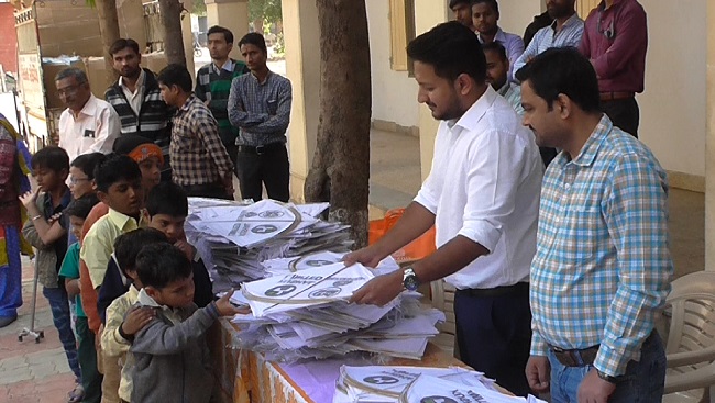 kites distributed in ahmedabad