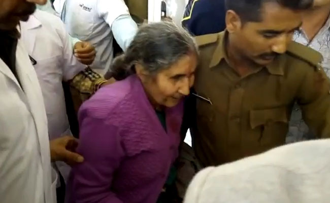 jashodaben-road accident