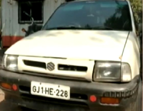 parul university accountant harish rana's car