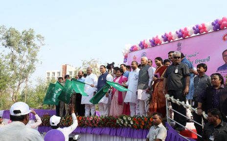 vijay rupani flag off women's rally