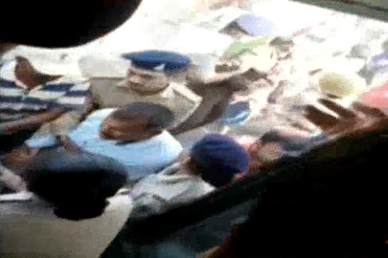 bhavnagar farmers detained by police