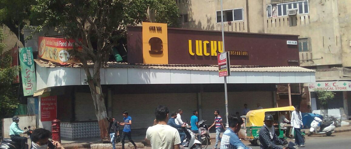 lucky restaurant closed in ahmedabad