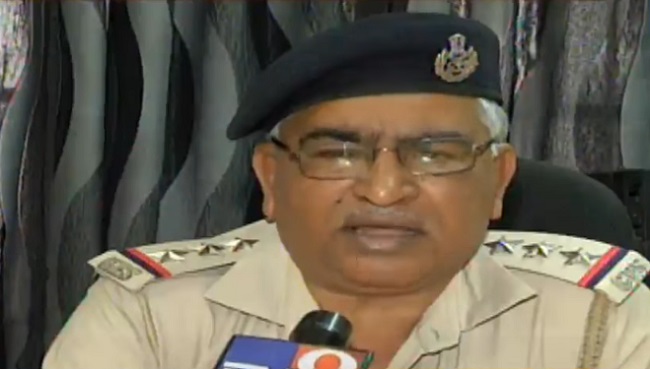 sarkhej police inspector in molestation of minor girl by van driver