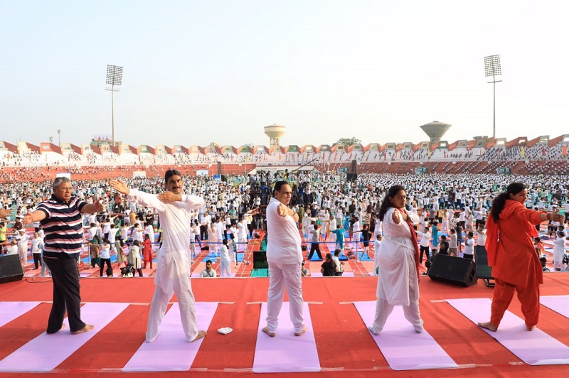 vijay rupani yoga