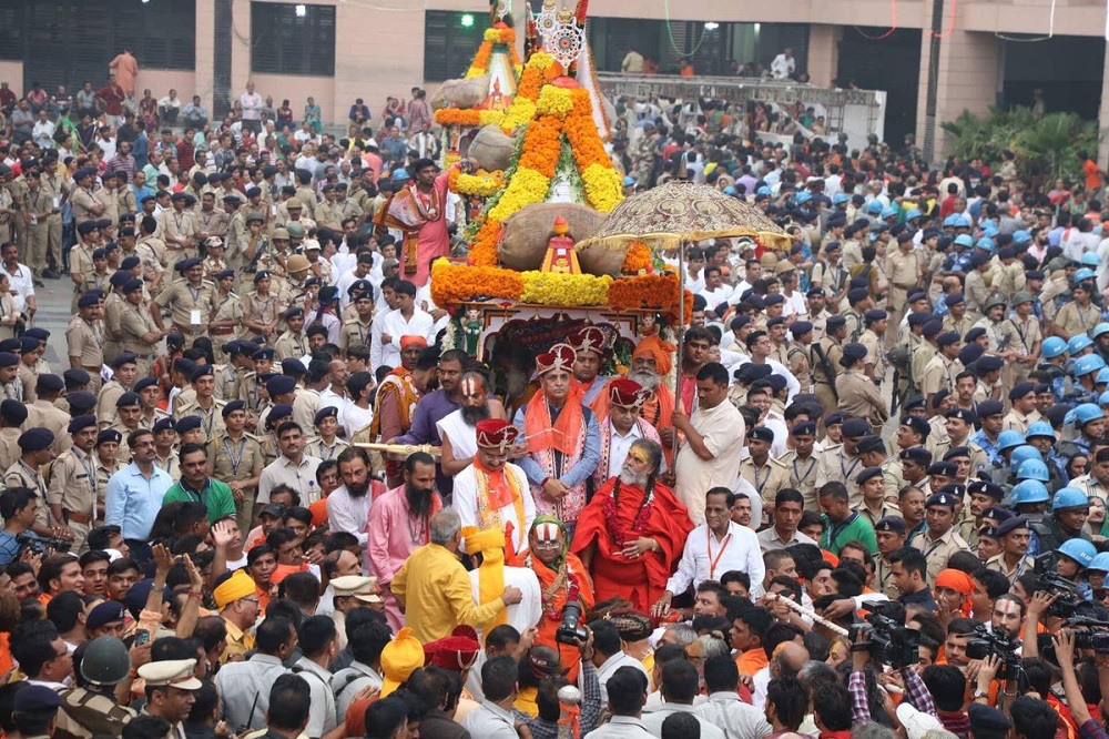 vijay rupani flag off 141st rath yatra