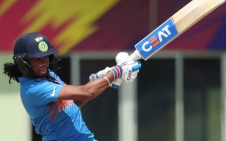 harmanpreet kaur hits century in t20