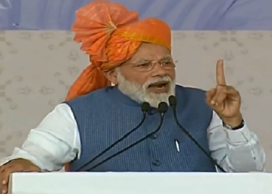 pm modi at maandhan yojna