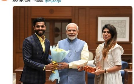 RAVINDRA JADEJA WITH PM AND RIVA