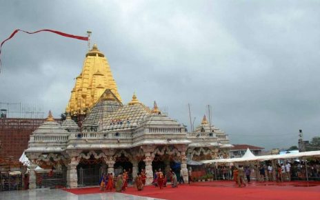 ambaji-temple on bhadarvi poonam