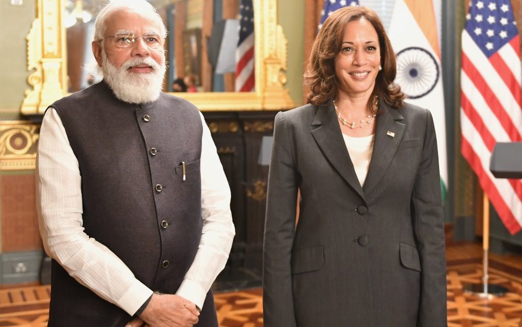 modi kamala