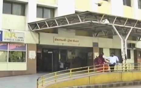 vs hospital
