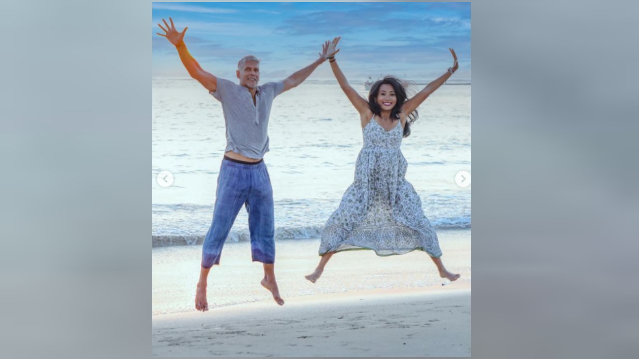 Milind Soman's latest avatar seen in his Gujarat tour - Gujarat's ...