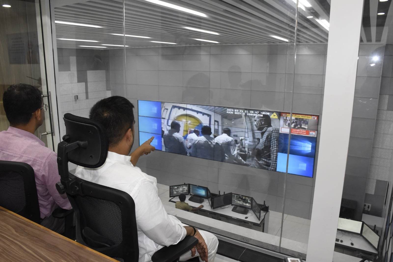 Surprise checking with Body Worn Cameras started by Gujarat Police in